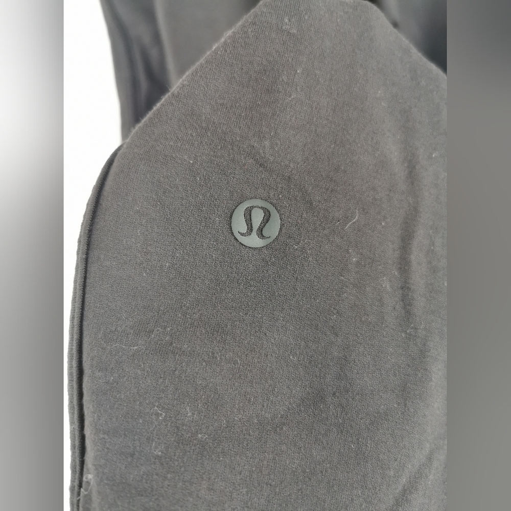 Lululemon Every Moment Pant *26"Black size 6 - Picture 10 of 12